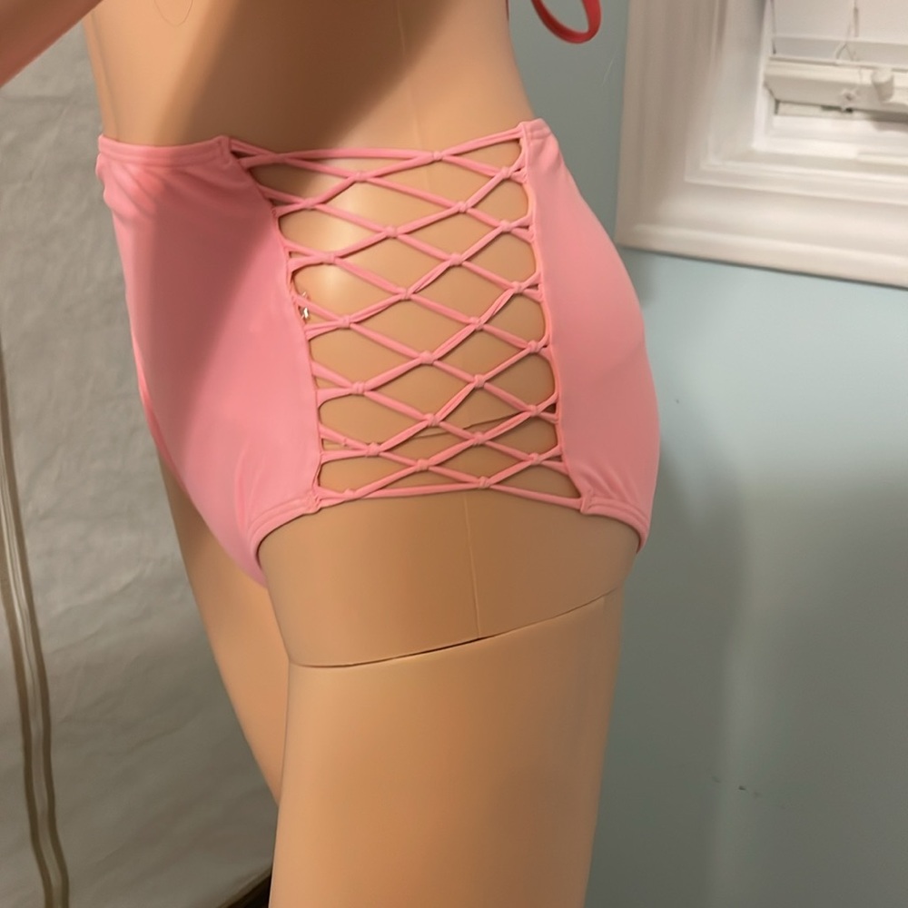 Pink High Waisted Swim Buttoms - Picture 3 of 5